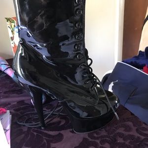 Pleaser Shiny booties stilettos